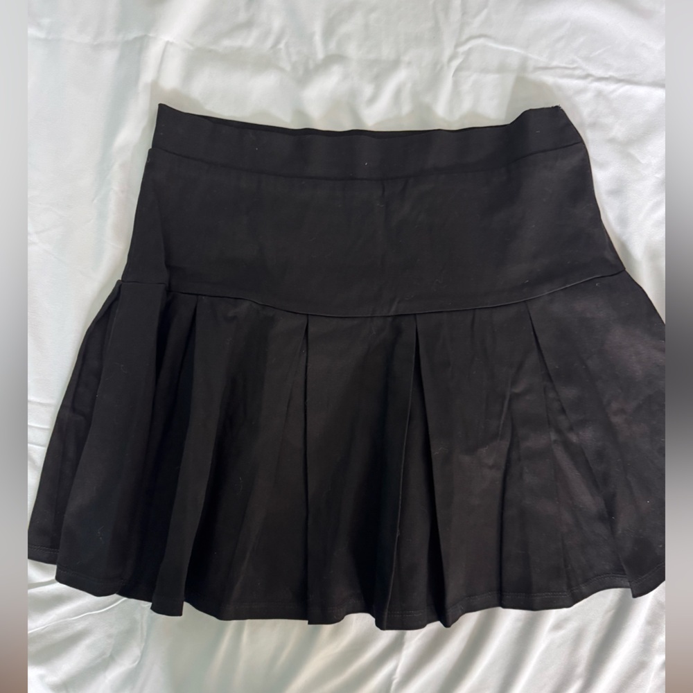 Pleated mini skirt